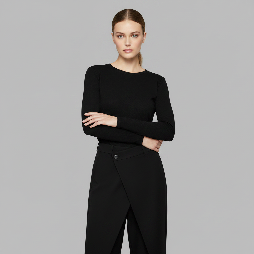 Emma | Women's Baggy Low Rise Jeans with Asymmetrical Waistband